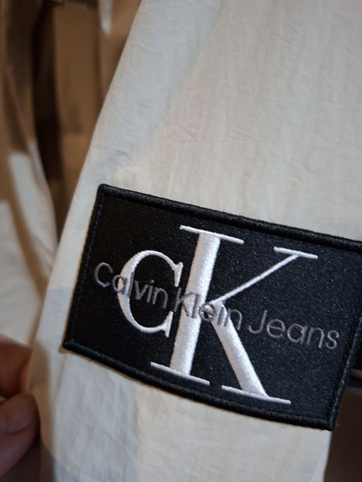 Kurtka na wiosne calvin klein