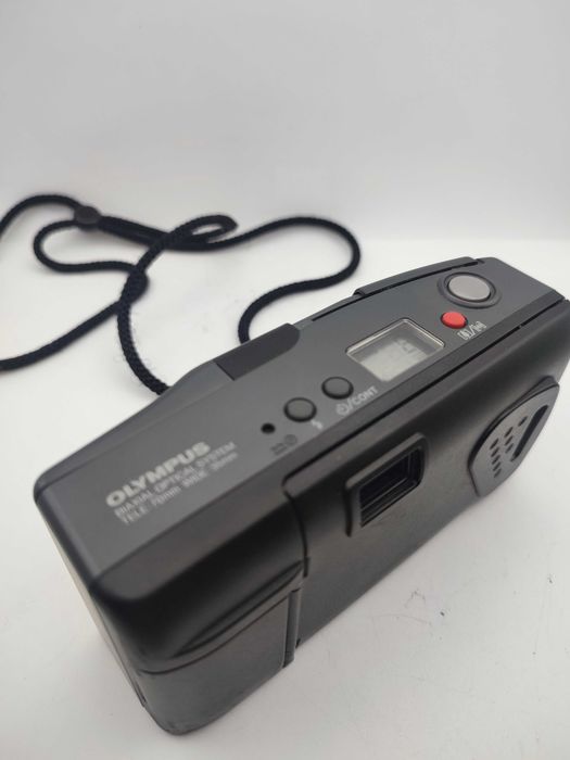 Aparat Olympus AF-10 Podwójny obiektyw