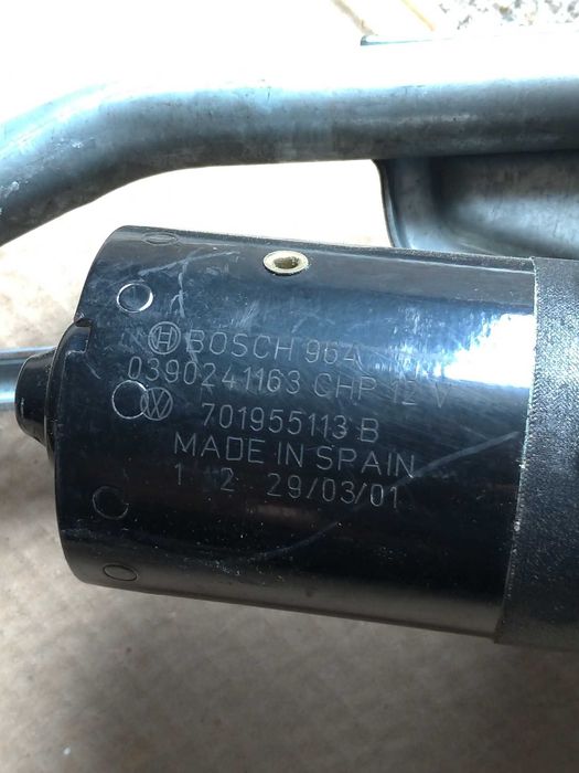 Motor Limpa vidros VW Caravelle, Transporter T-4 Mod: 2001