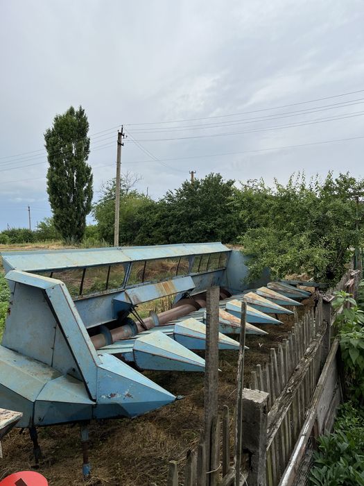 Комбайн дон 1500 Б