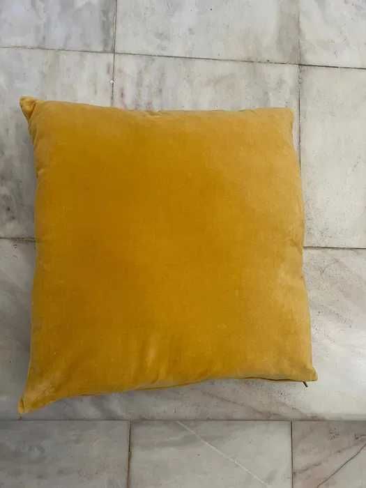 Almofadas decorativas com capas da IKEA