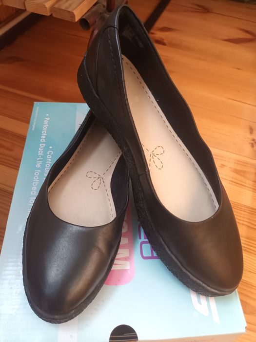 Шкіряні балетки,  туфлі, лофери Clarks