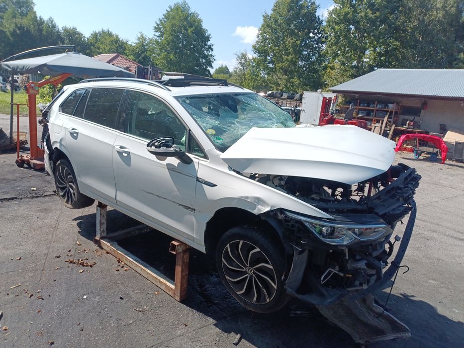 VW Golf VIII 2021r 2.0TDI 150KM Na części Wysyłka