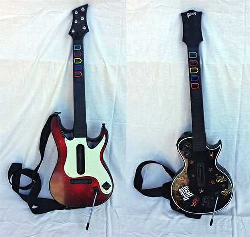 2 duas Guitarras e 1 micro Guitar Hero / Rock Band