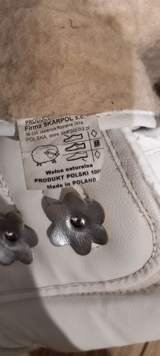 Продам зимові чобітки.