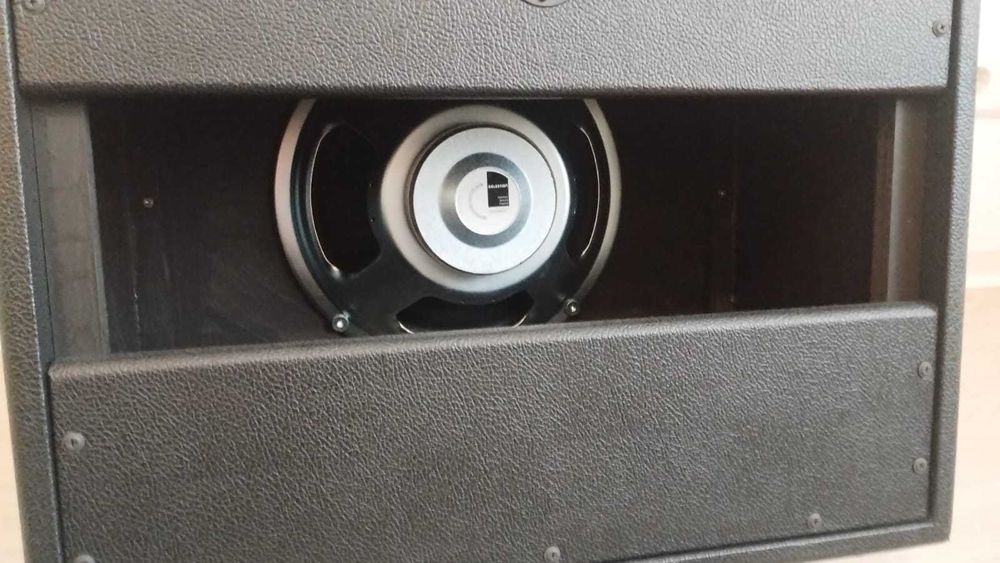 Wzmacniacz gitarowy Marshall AVT50 (head + kolumna)