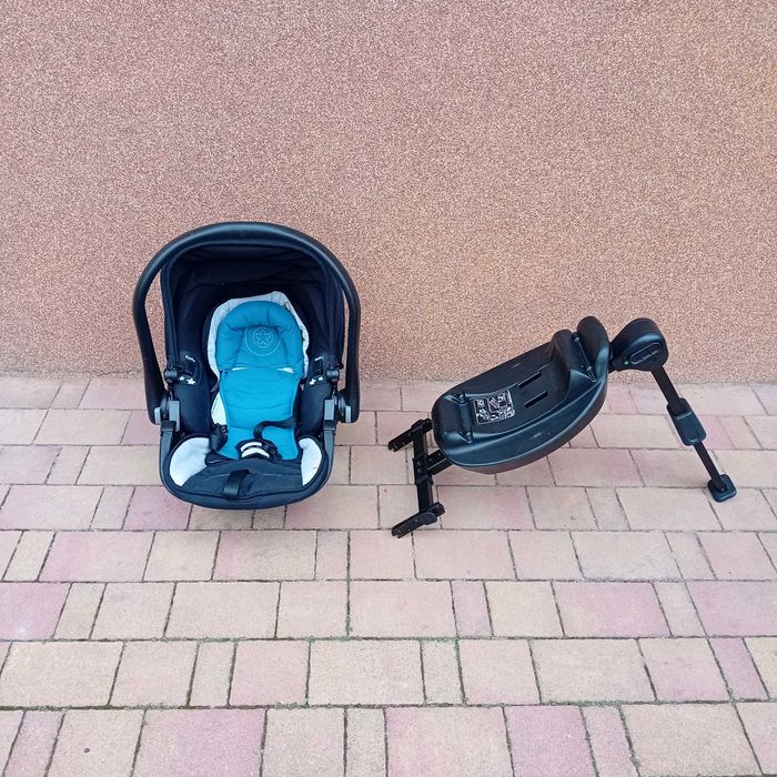 Sprzedam fotelik samochodowy z bazą