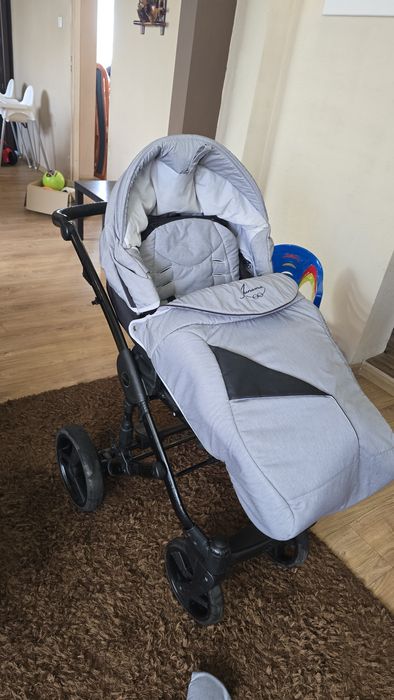 Wózek Juama Diamond + nosidełko maxi cosi