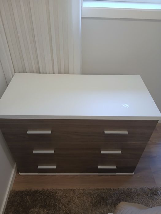 Comoda quarto 3 gavetas
