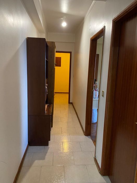 Quarto para menina estudante - Covilhã