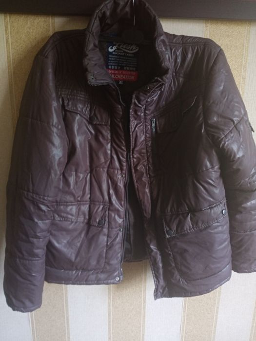 Куртка демисезонна для хлопців