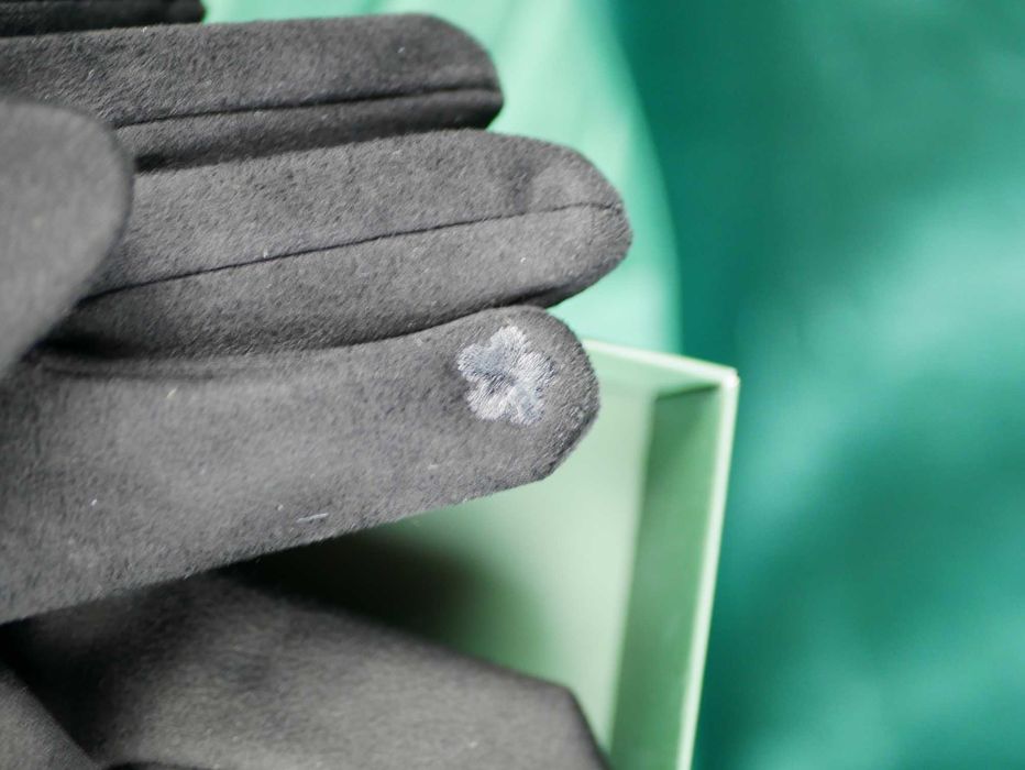 Eleganckie rękawiczki zimowe z obsługą ekranu dotykowego