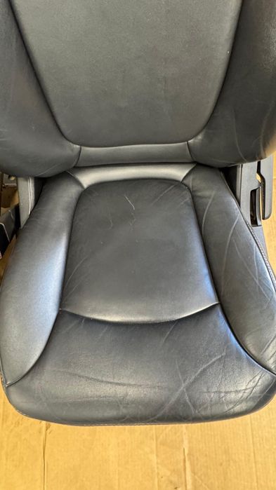 Fiat Freemont KOMPLET FOTELI 7 osobowy tapicerka WNĘTRZE