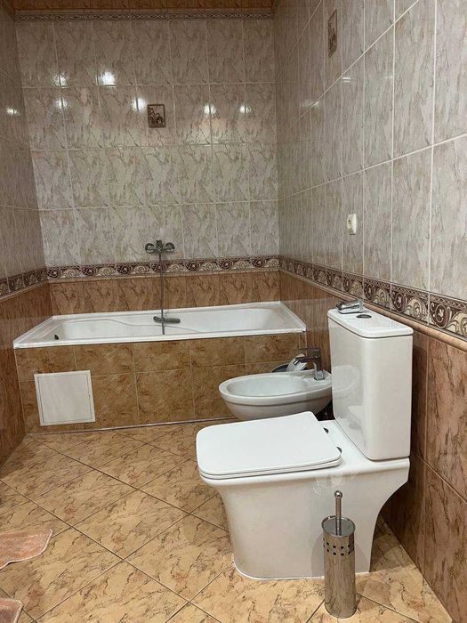 Оренда будинку в Мурованому