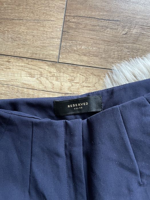 Reserved granatowe eleganckie spodnie 36 s do pracy biuro