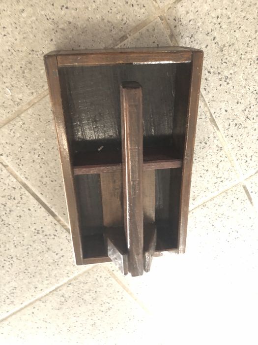 Quebra nozes de madeira