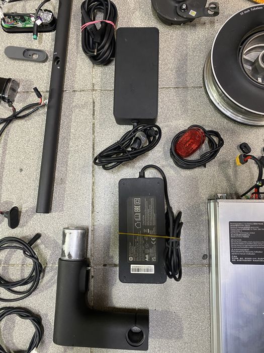 Комплет запч.  электросамокат Xiaomi Electric Scooter 4 Ultra запчасти
