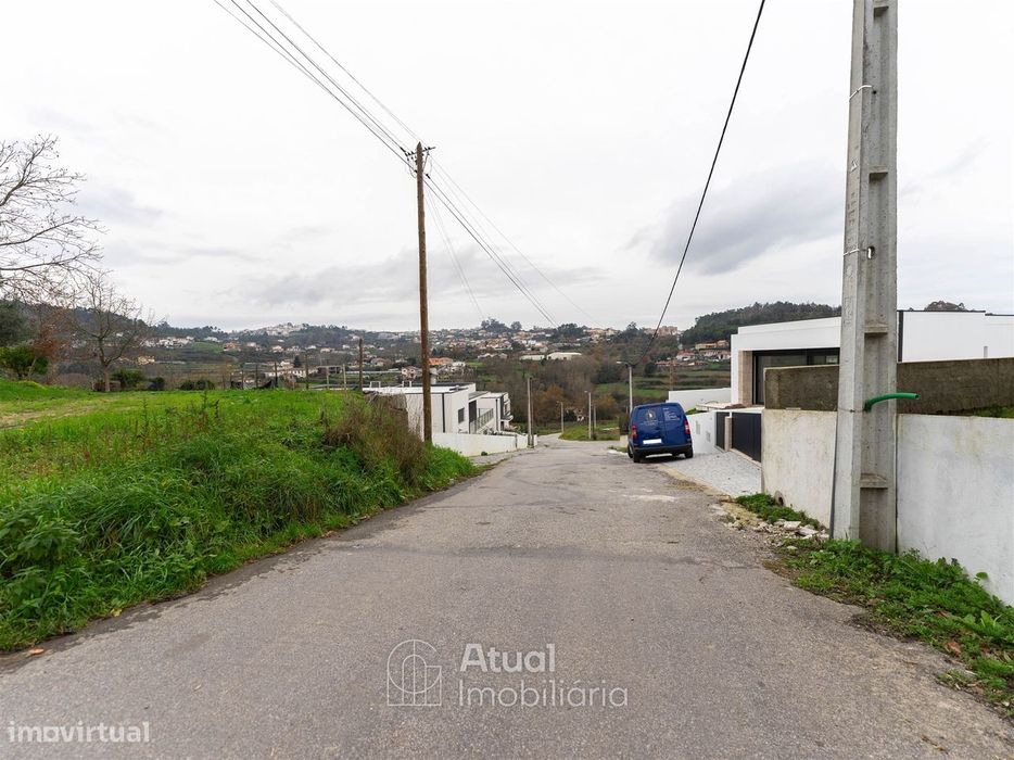 Terreno  Venda em Lustosa e Barrosas (Santo Estêvão),Lousada
