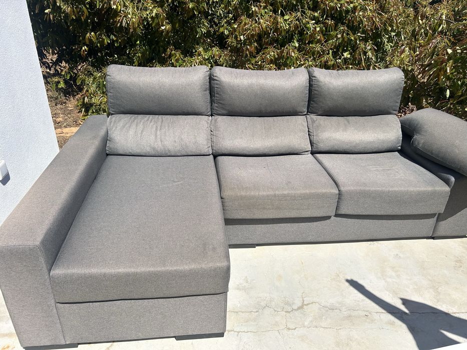 Sofa chaise long cinza