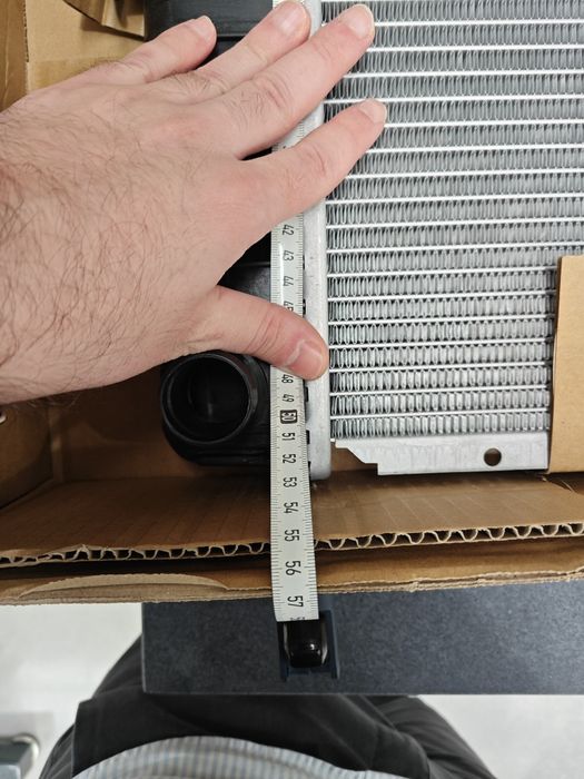 Radiador água Mercedes w123 - Novo