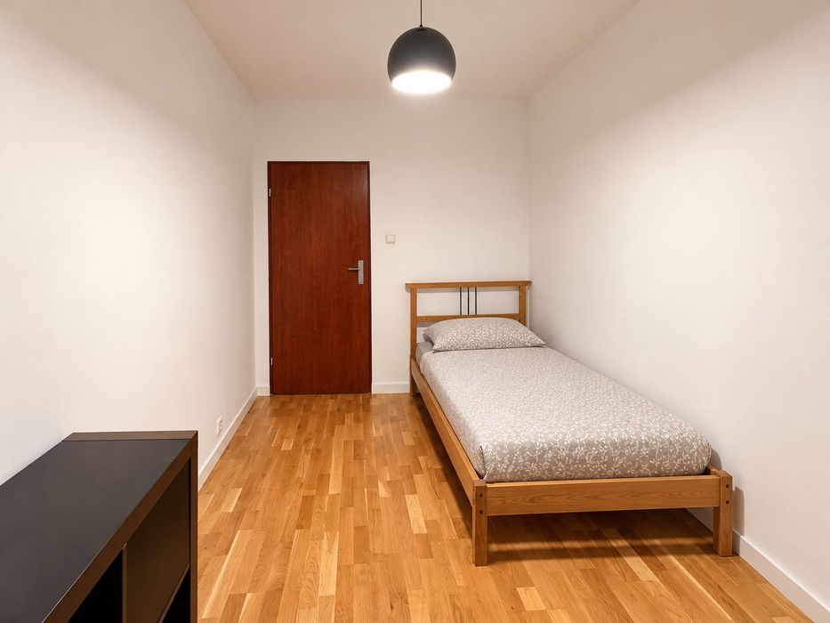 3 pokoje | Balkon 16m2  | Komórka  | Wanna | Metro