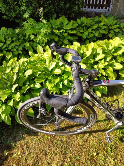 Rower szosowy Focus Izalco 54