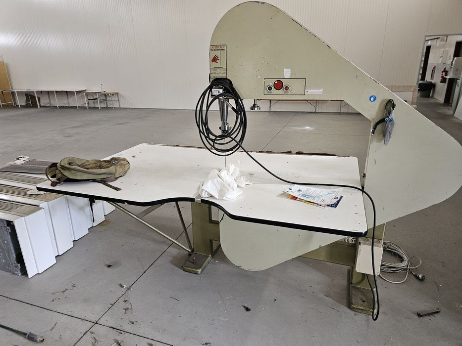 Serra de fita industrial Textil