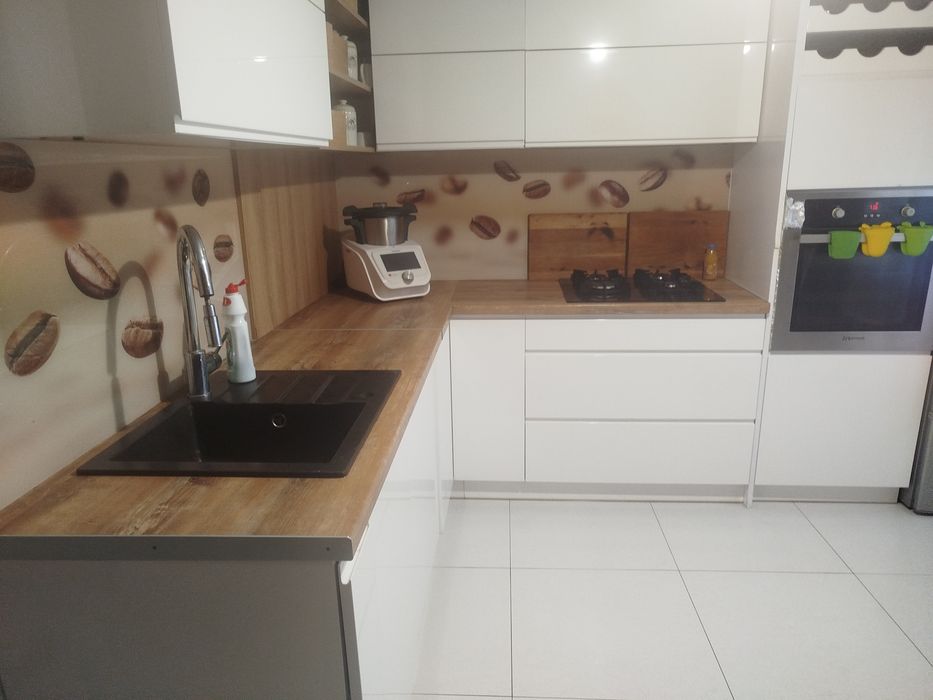 Mieszkanie 68 m² – 3 pokoje, kuchnia, łazienka