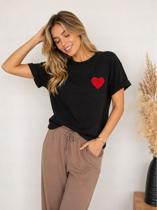 Bluzka Koszulka damska T-Shirt z Serduszkiem Serce Bawełniana Czarna