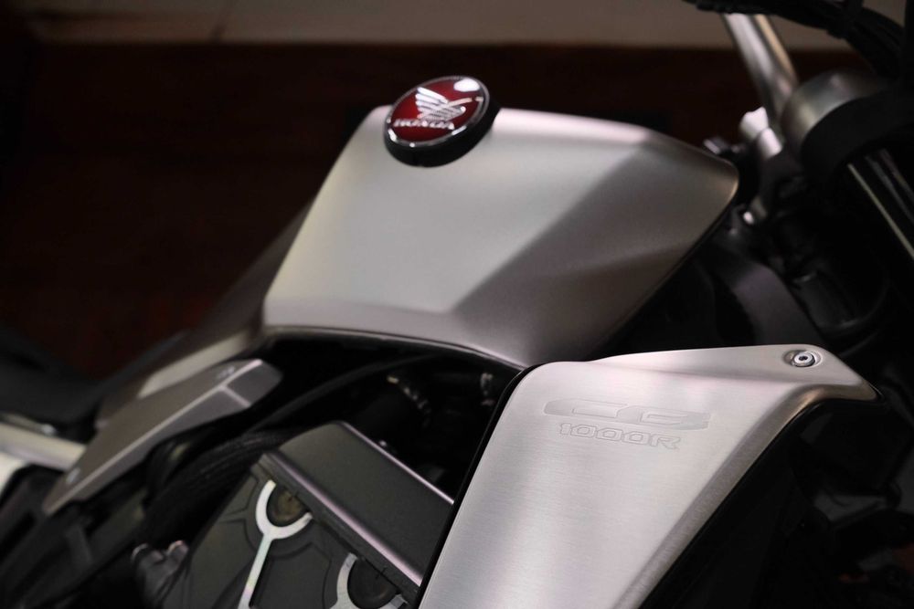 Honda CB1000R із Японії