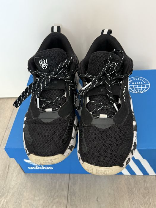 Shoes Adidas  D.O.N.