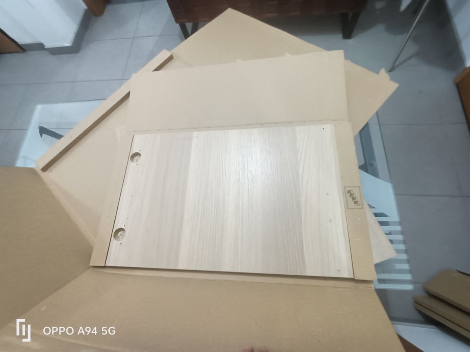 Vendo 10 portas móveis IKEA. 5 grande e 5 mais pequenas.