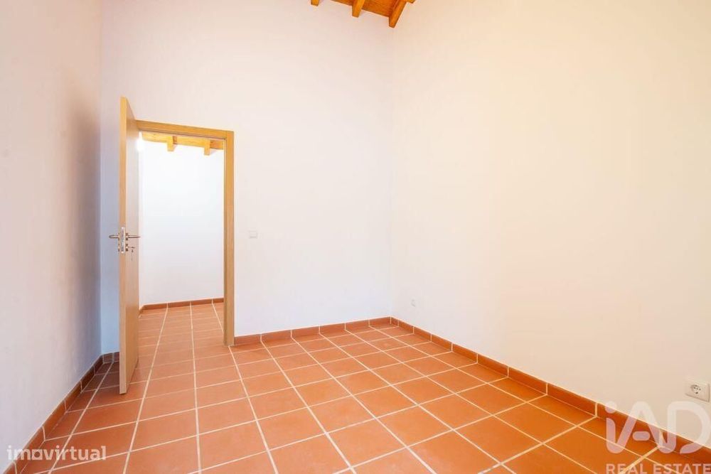 Casa / Villa T2 em Reguengo Grande de 72 m2