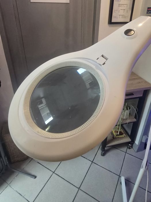 Lampa kosmetyczna lupa