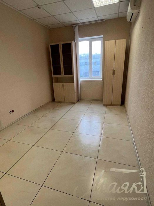 Оренда офісу 230 м², вул. Новокостянтинівська, 1-В, Подільський район,Тараса Шевченка, Почайна