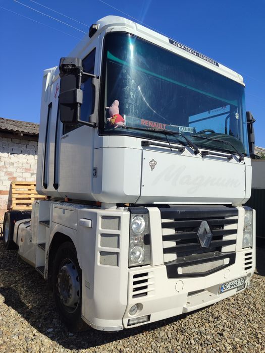 Тягач Renault Magnum