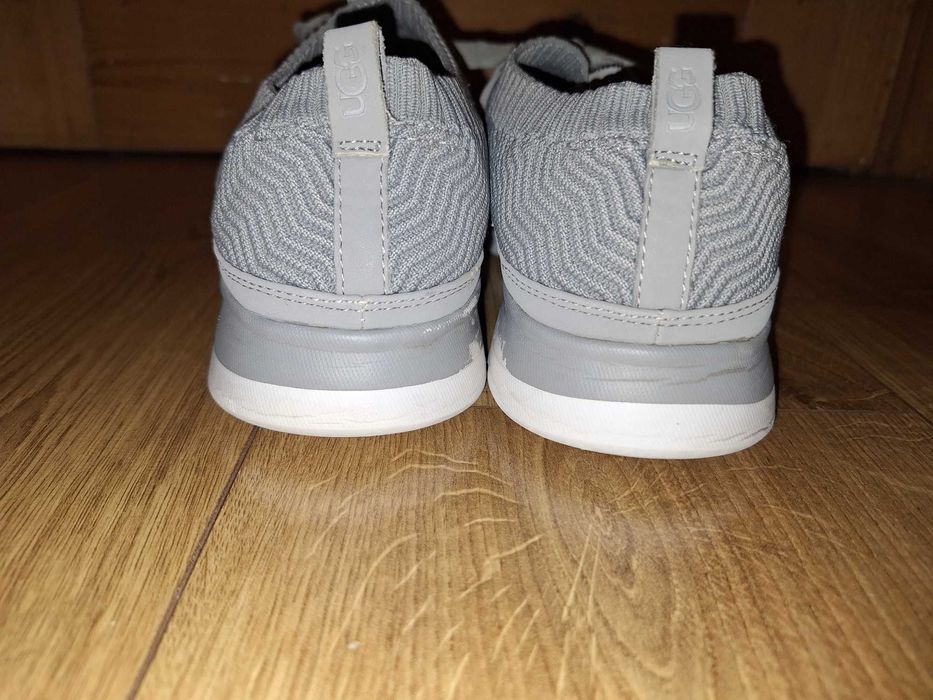 UGG buty sportowe lekkie siatka roz 42