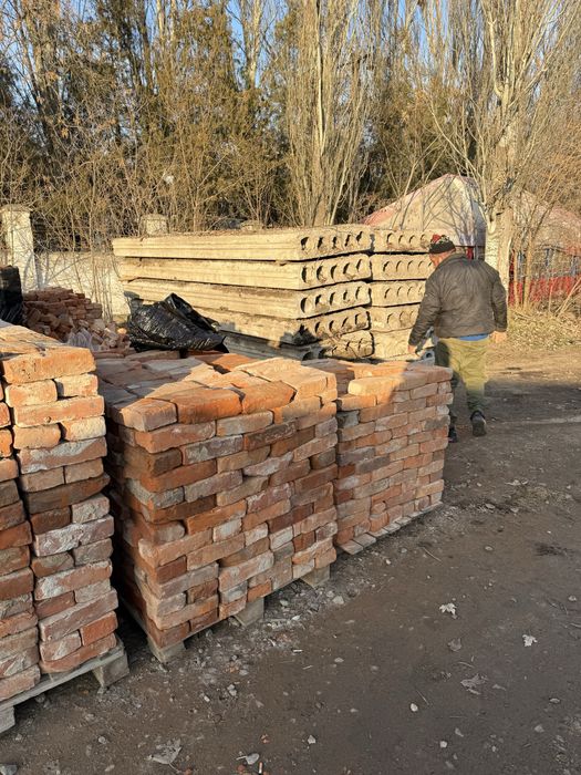 Красный бу кирпич