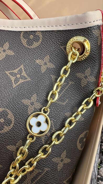 Louis Vuitton сумка з фірмової канви Monogram