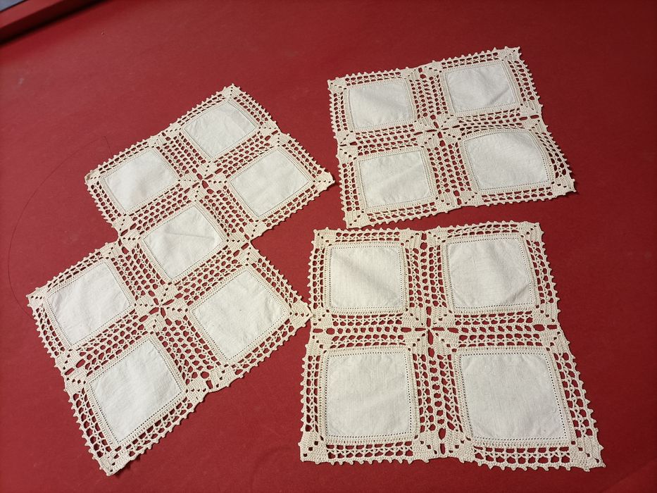 Conjunto de três naprons de quarto