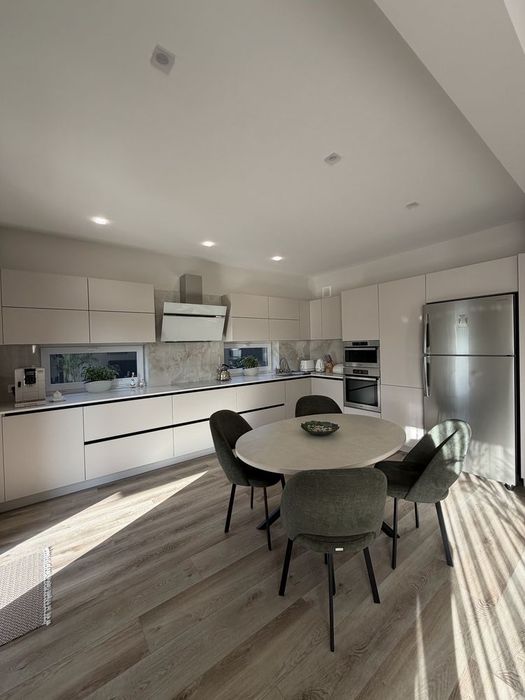 Продаж американки 153м2 | 3 окремі кімнати | 8 соток землі | 2 санвузли |
