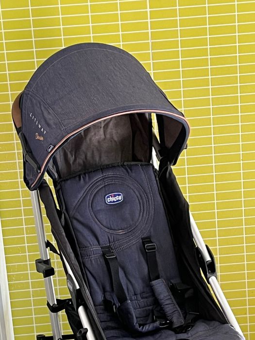 Carrinho de passeio Chicco em ótimo estado436374136811038721