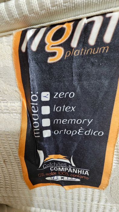 Vendo colchão usado como novo