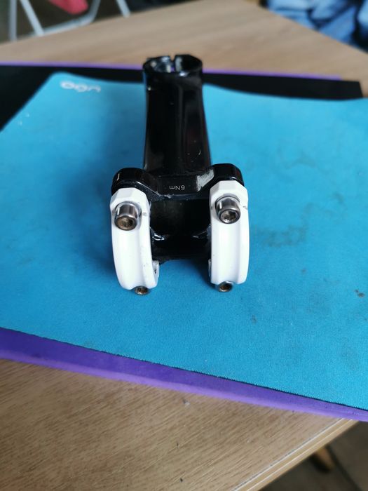 Mostem szosowy 113mm