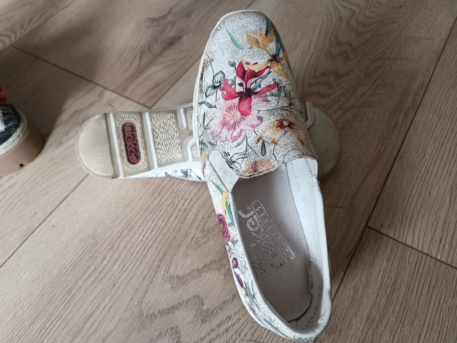 Sprzedam dwie pary butów Rieker