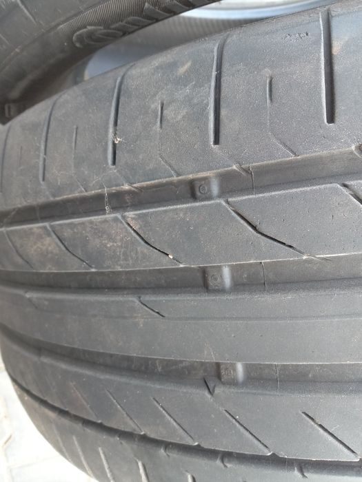 Opony Continental 235/50r18