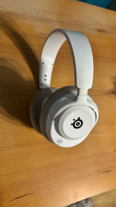 Steelseries Arctis Nova 5 Wireless