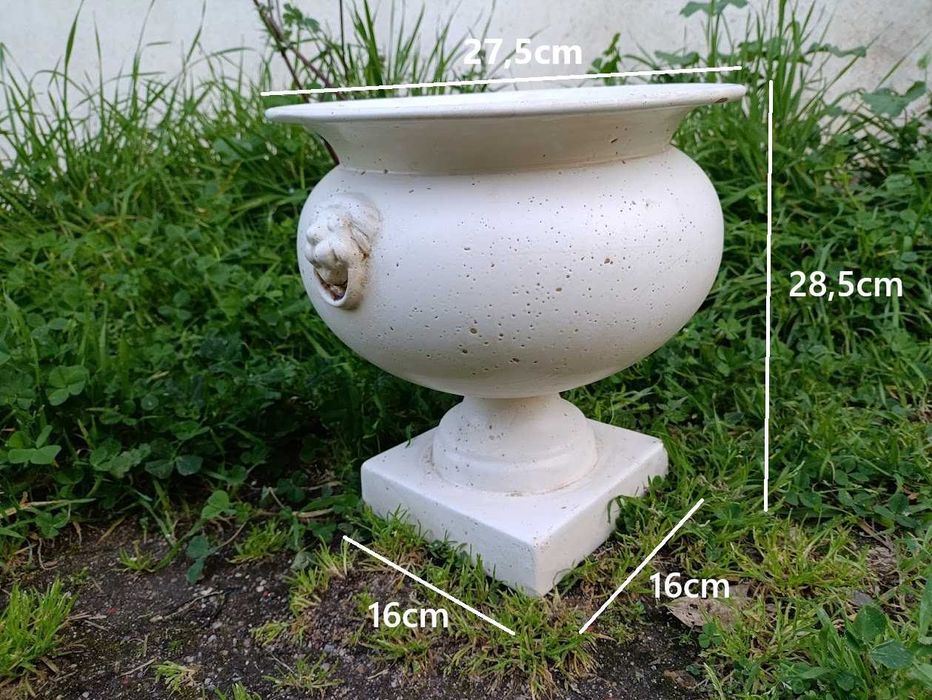 Vaso floreira em faiança imitação de pedra