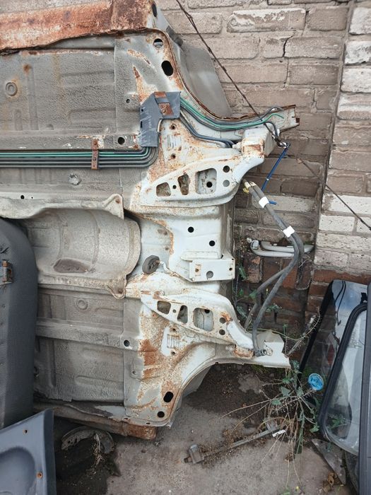 Кузовние запчасти ланос, сенс