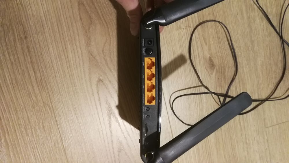 Router Wi-Fi TP Link TL MR6400